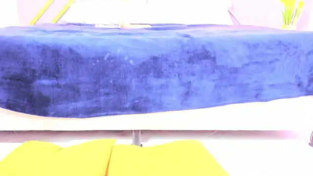 Snapshot of Alaia_Colins chatting on February 10, 2025, 9:36 am Alaia Colins online show from February 10, 2025, 9:36 am