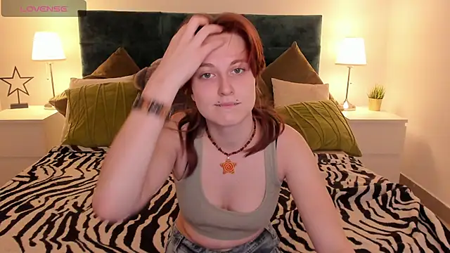 Snapshot of Jiffyyo chatting on February 1, 2025, 8:39 am Jiffyyo online show from February 1, 2025, 8:39 am