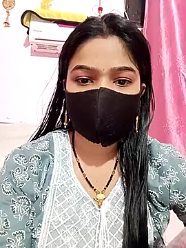 Simran-001 online show from October 25, 2025, 2:13 pm