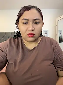Snapshot of KarlaWild chatting on July 13, 2026, 12:08 pm KarlaWild online show from July 13, 2026, 12:08 pm