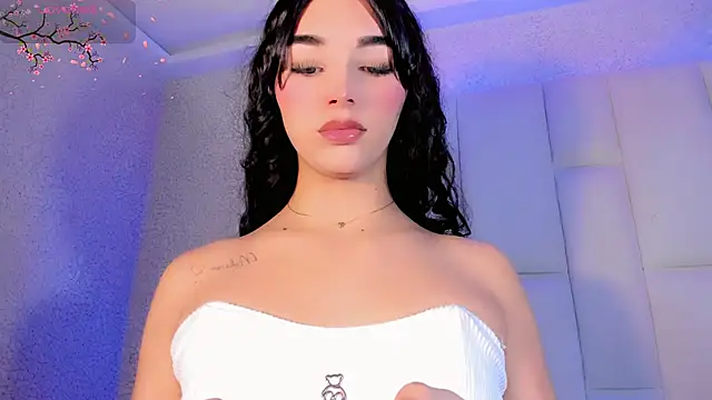 Snapshot of Angeles_Busst chatting on September 26, 2025, 8:57 pm Angeles Busst online show from September 26, 2025, 8:57 pm