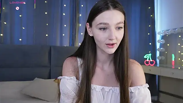 GeorginaDudley online show from March 28, 2026, 9:42 am