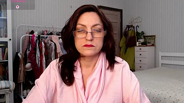 Soffya Soy online show from April 16, 2026, 6:58 am