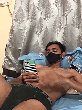 Snapshot of vas02vir chatting on February 23, 2025, 4:35 pm vas02vir online show from February 23, 2025, 4:35 pm