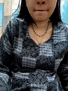 cute IndianBabe online show from April 1, 2026, 12:44 am