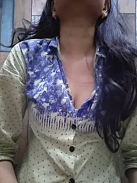 Snapshot of cute_IndianBabe chatting on July 5, 2026, 7:21 pm cute IndianBabe online show from July 5, 2026, 7:21 pm