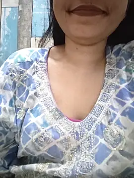Snapshot of cute_IndianBabe chatting on July 20, 2026, 3:10 am cute IndianBabe online show from July 20, 2026, 3:10 am