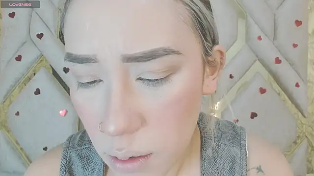 Lannajansen online show from March 12, 2025, 1:30 pm