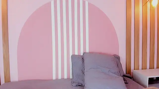 Lannajansen online show from March 2, 2026, 2:13 pm