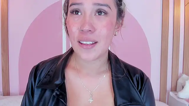 Lannajansen online show from March 23, 2026, 1:26 pm