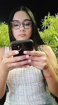 Snapshot of ruby__00 chatting on February 1, 2025, 12:18 am ruby 00 online show from February 1, 2025, 12:18 am