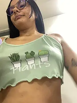 Snapshot of ruby__00 chatting on March 9, 2025, 8:42 pm ruby 00 online show from March 9, 2025, 8:42 pm