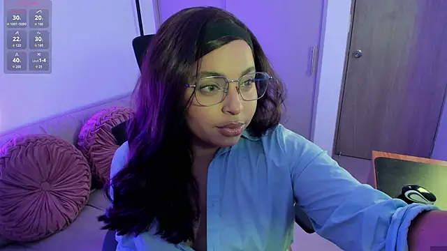 RachelRusso online show from October 25, 2025, 3:14 am