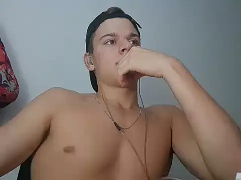 vitorsafado19 online show from March 5, 2025, 4:45 am