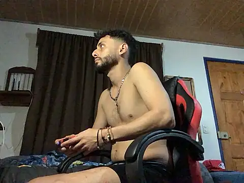 Nooneisthis online show from June 5, 2026, 6:09 am