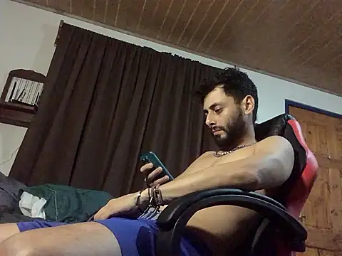 Nooneisthis online show from July 3, 2026, 3:46 am