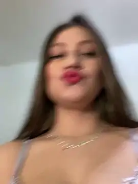 Snapshot of sofia_fiore4 chatting on January 24, 2025, 11:37 am sofia fiore4 online show from January 24, 2025, 11:37 am