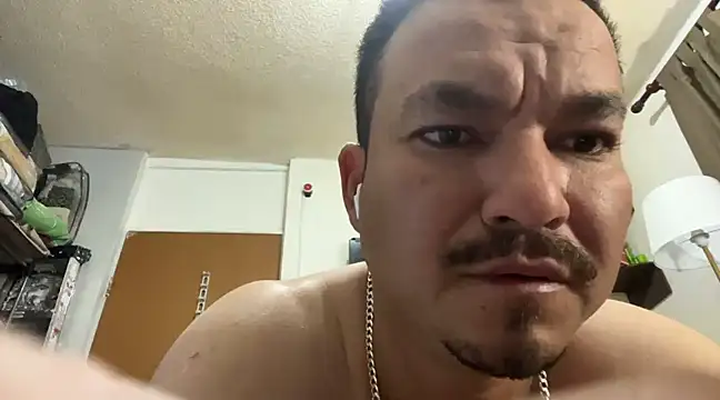 Snapshot of paullliliu chatting on January 23, 2025, 2:23 am paullliliu online show from January 23, 2025, 2:23 am