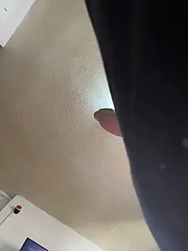 Snapshot of paullliliu chatting on September 29, 2025, 10:03 pm paullliliu online show from September 29, 2025, 10:03 pm