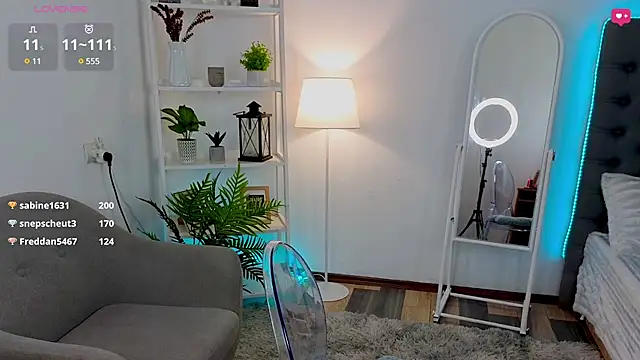 Donna Sun online show from February 21, 2025, 9:45 am