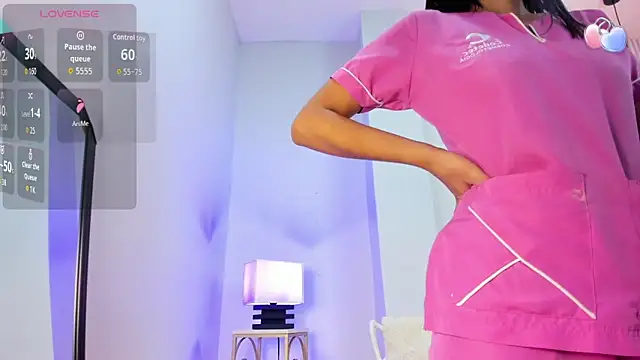 alana rossetti online show from April 14, 2026, 11:27 am