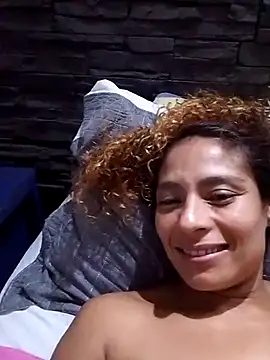 Zoedaniels online show from March 23, 2025, 8:04 am