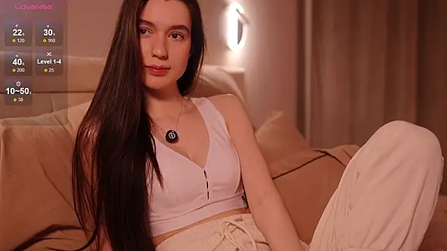 justbarbiee online show from March 3, 2025, 6:44 pm