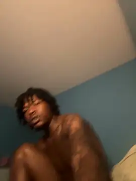 Snapshot of squirmxx10 chatting on February 17, 2025, 7:58 am squirmxx10 online show from February 17, 2025, 7:58 am