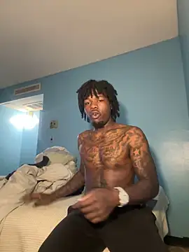 Snapshot of squirmxx10 chatting on March 3, 2025, 9:33 am squirmxx10 online show from March 3, 2025, 9:33 am