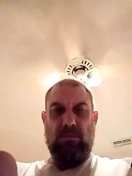 Snapshot of mrcox420 chatting on August 10, 2026, 4:16 am mrcox420 online show from August 10, 2026, 4:16 am