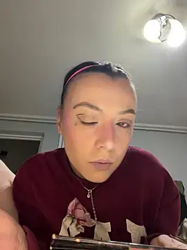 bunnythetailor online show from February 19, 2026, 9:22 pm