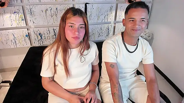 Snapshot of Nikki_and_Mayk chatting on March 12, 2025, 2:30 am Nikki and Mayk online show from March 12, 2025, 2:30 am