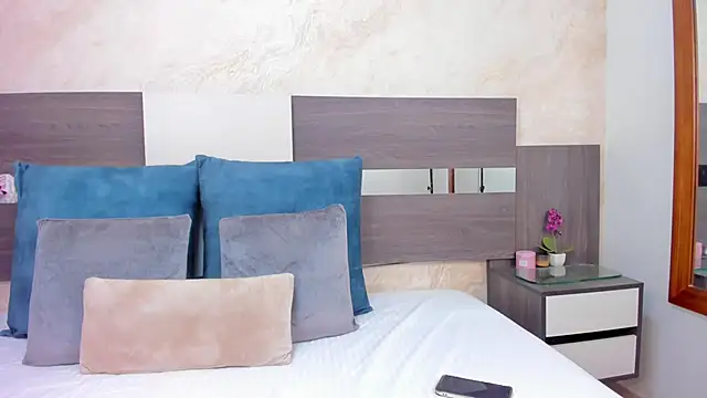 rachel kole online show from February 7, 2025, 4:37 am