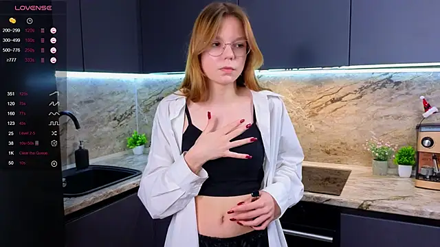 Snapshot of ElvinaBestwick chatting on January 29, 2025, 3:04 pm ElvinaBestwick online show from January 29, 2025, 3:04 pm