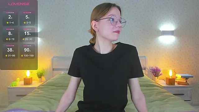 Snapshot of ElvinaBestwick chatting on February 12, 2025, 3:05 pm ElvinaBestwick online show from February 12, 2025, 3:05 pm