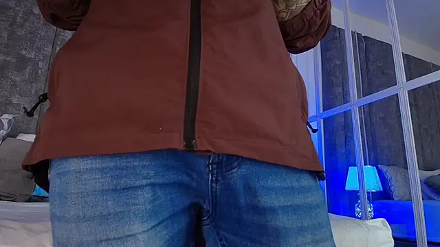 kaletattoo online show from April 9, 2026, 11:15 am