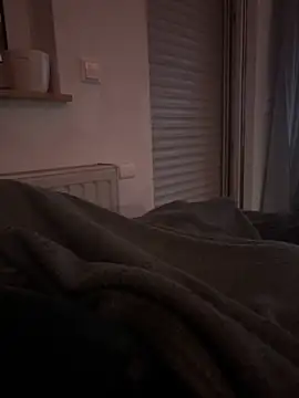 denjo111 online show from April 11, 2026, 11:09 pm