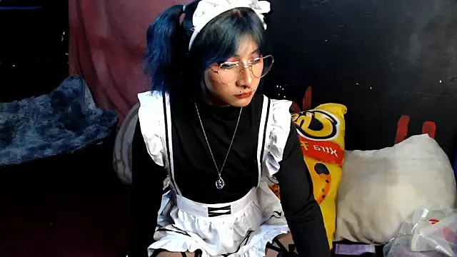 Snapshot of Sharkyu1 chatting on March 22, 2025, 2:48 am Sharkyu1 online show from March 22, 2025, 2:48 am