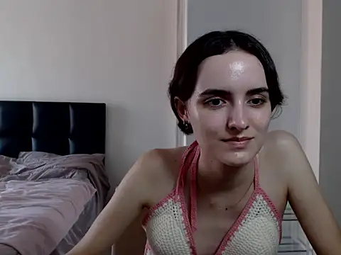 Snapshot of AmelieBanshee chatting on September 16, 2025, 7:53 am AmelieBanshee online show from September 16, 2025, 7:53 am