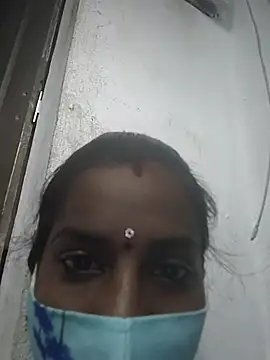 Snapshot of sweety006telugu chatting on June 12, 2026, 6:34 am sweety006telugu online show from June 12, 2026, 6:34 am