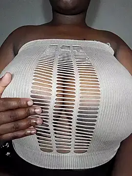 owamiee online show from February 7, 2025, 8:10 pm