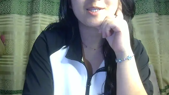 undressed princesss online show from May 5, 2026, 12:46 pm