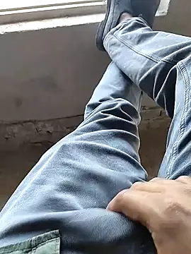 xmanrawan2 online show from February 15, 2025, 9:16 am