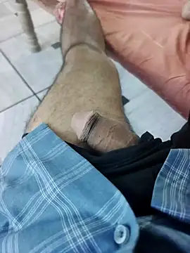 xmanrawan2 online show from October 11, 2025, 3:17 am