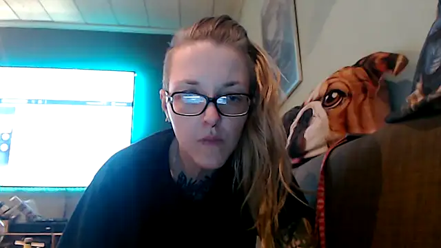 Astrid-Gilbert online show from January 25, 2025, 6:57 pm