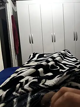 Vandre1235 online show from October 3, 2025, 1:35 am