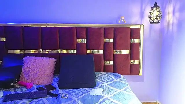 emily fox 3 online show from March 1, 2025, 6:11 pm