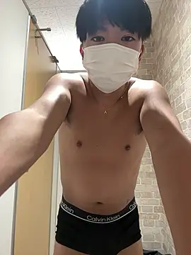 RUKI042 online show from October 27, 2025, 8:40 am