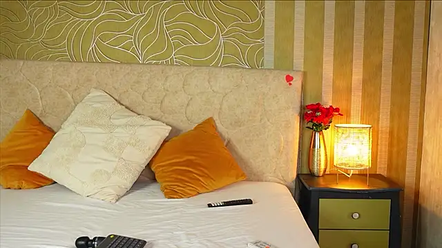 MillaBlis online show from March 15, 2026, 6:58 pm