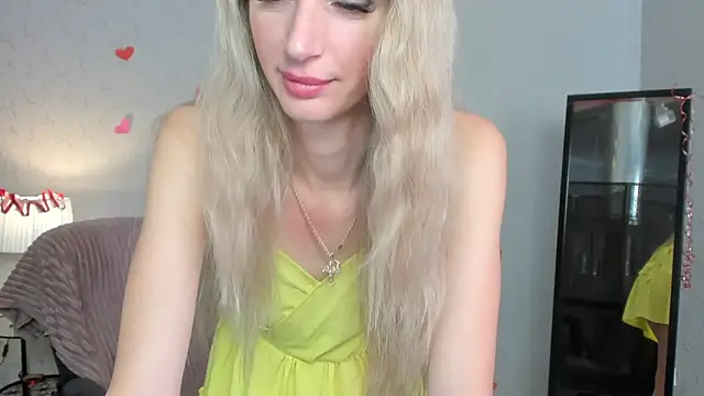 skinnyladyy online show from February 12, 2025, 5:05 am